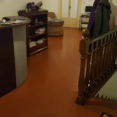 Ventura Nocleg ze śniadaniem 3*